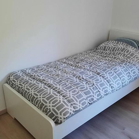Appartement Duplex pour 3-4 personnes à Ciney Extérieur photo