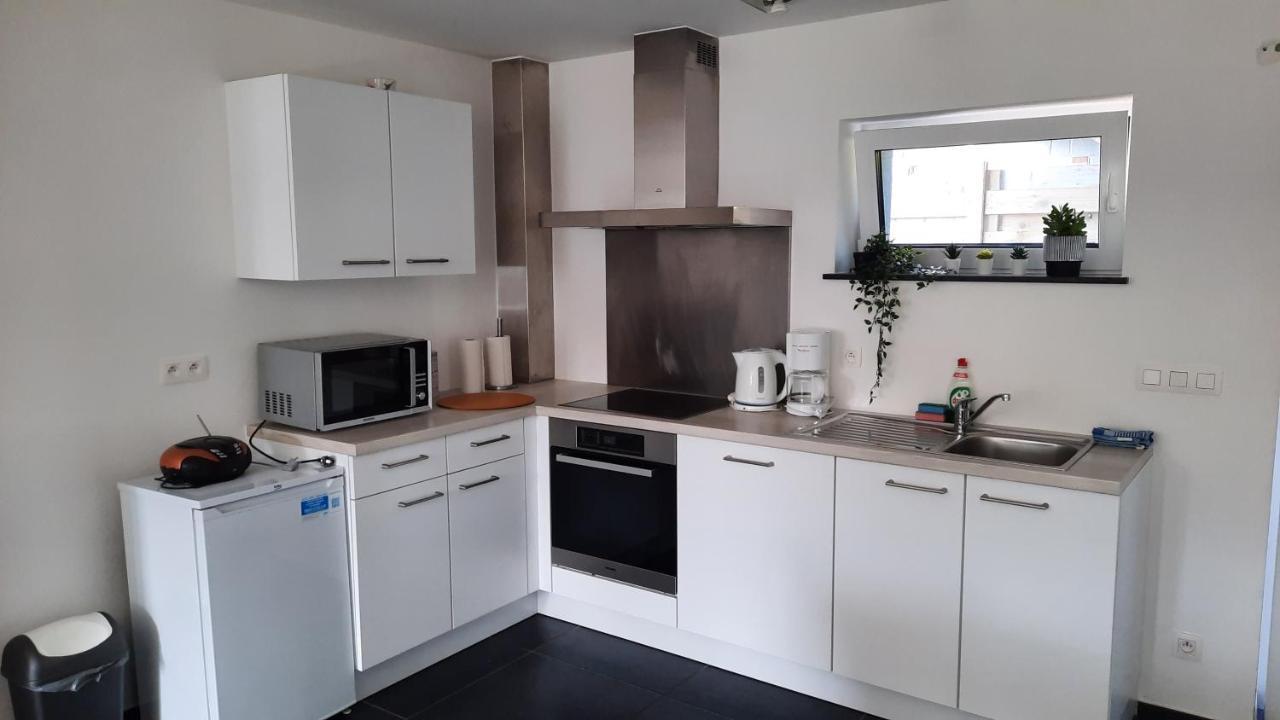 Appartement Duplex pour 3-4 personnes à Ciney Extérieur photo